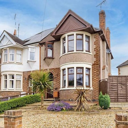 Low Rate - Coventry For 3 Bedroom House With Garden, Free Netflix And Unlimited Wi-Fi - Driveway Parking - Agc Экстерьер фото